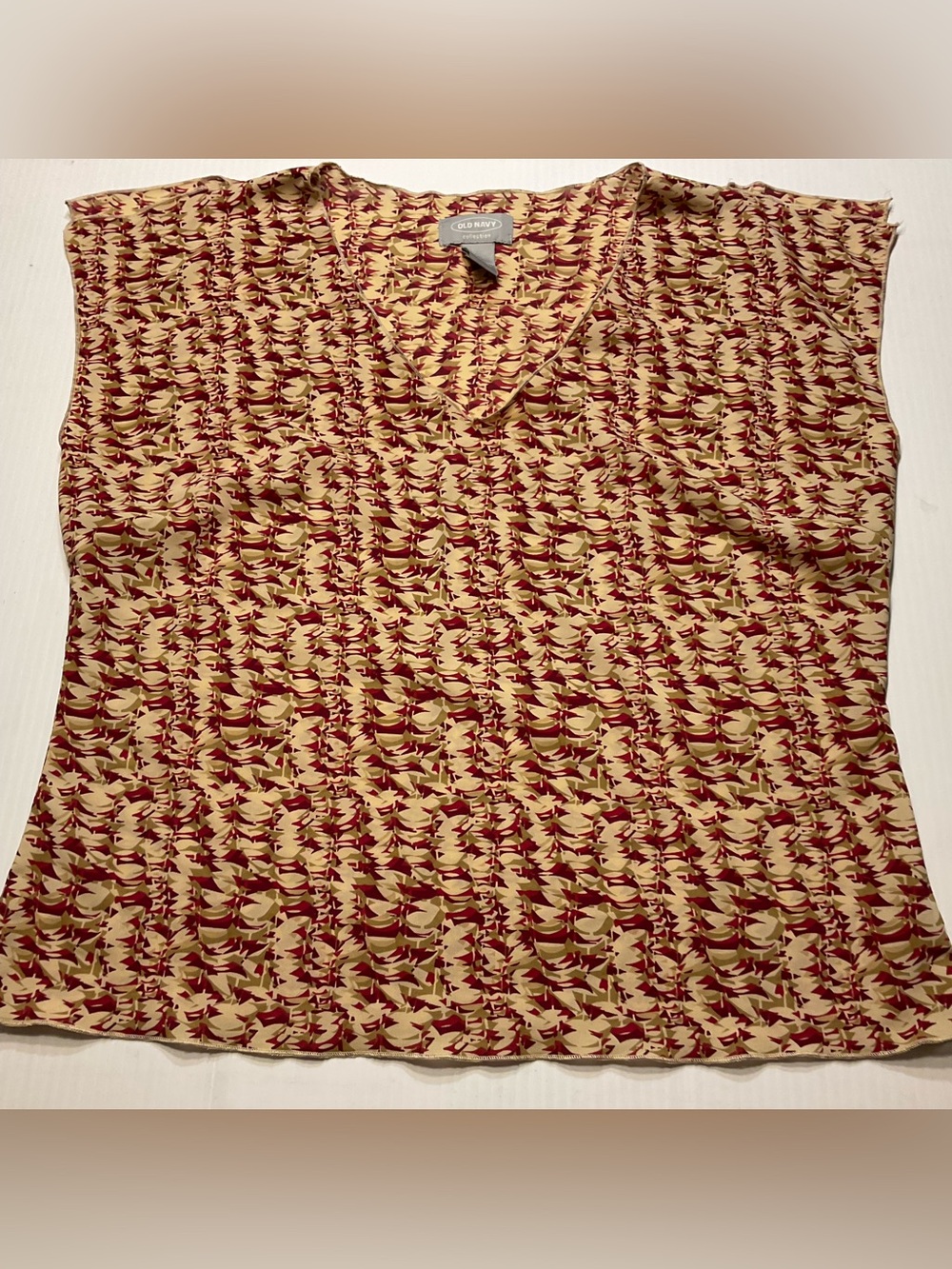 Old Navy Silky Top Abstract Design Top Blouse Women Sz M Slit Sleeves Boho Y2K